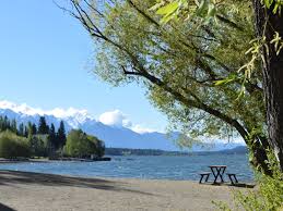Lake Windermere & Invermere Beach / Kinsmen Beach